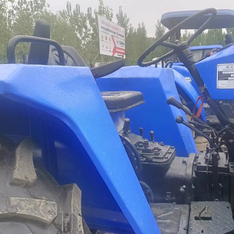 Used 4 Wheel Drive diesel Agricultural Equipment Shanghai SH504 50HP Used Tractor for Sale