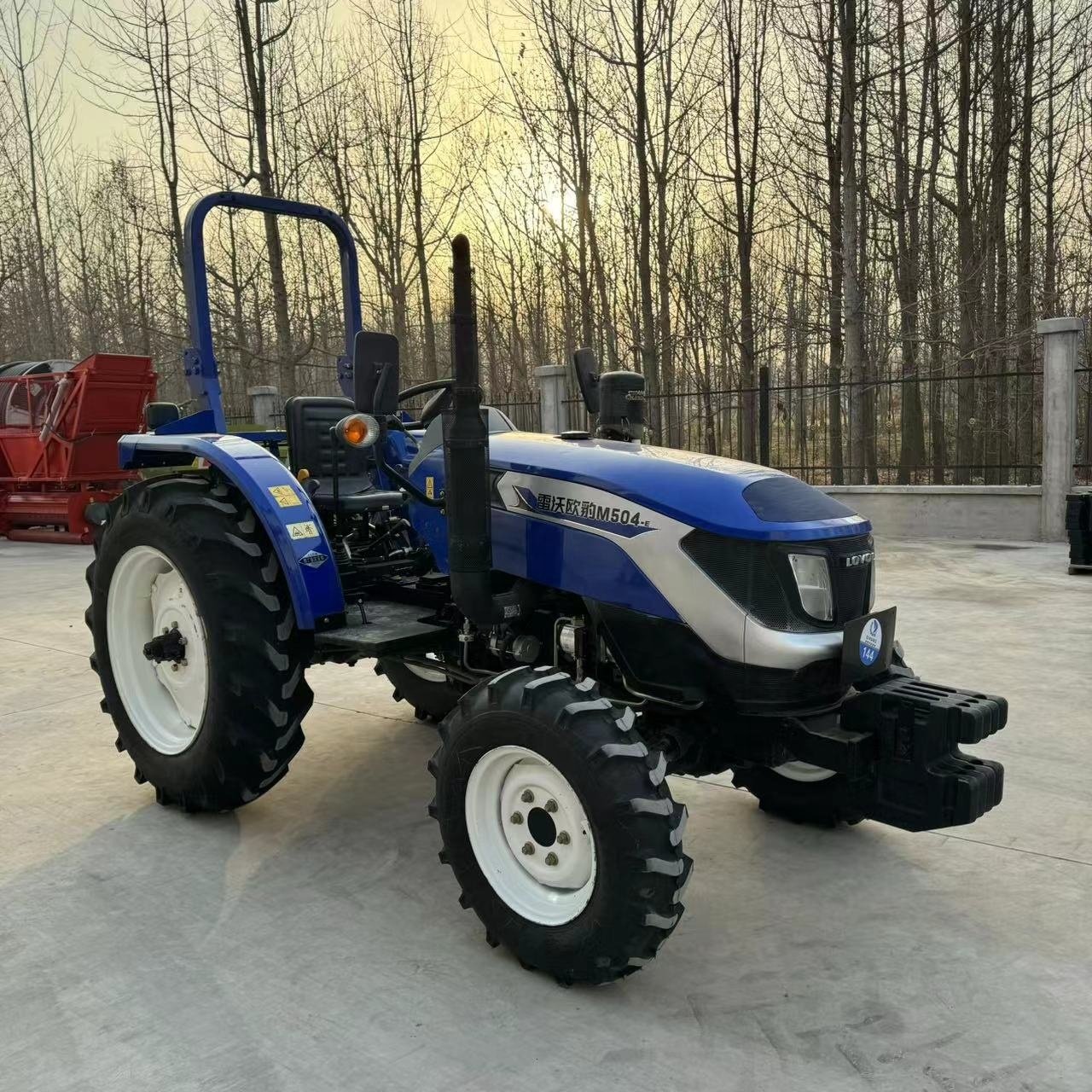 Foton Lovol 504 Tractor 50hp Small Tractor 4x4 Mini Farm Tractors for Agriculture 4wd