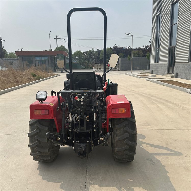 Dongfanghong SG704 70HP Four-Wheel Drive Agricultural Tractor Greenhouse King for Arable Land Turning YTO Brand 4WD