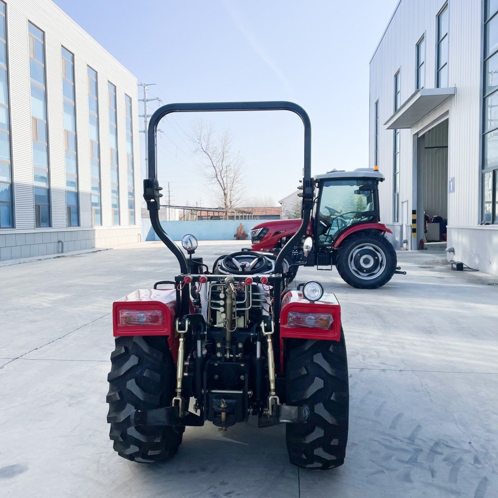 Compact 504-D Mini Series Multifunctional Agricultural Tractor 50HP Gearbox Engine with 4WD Wheel Greenhouses