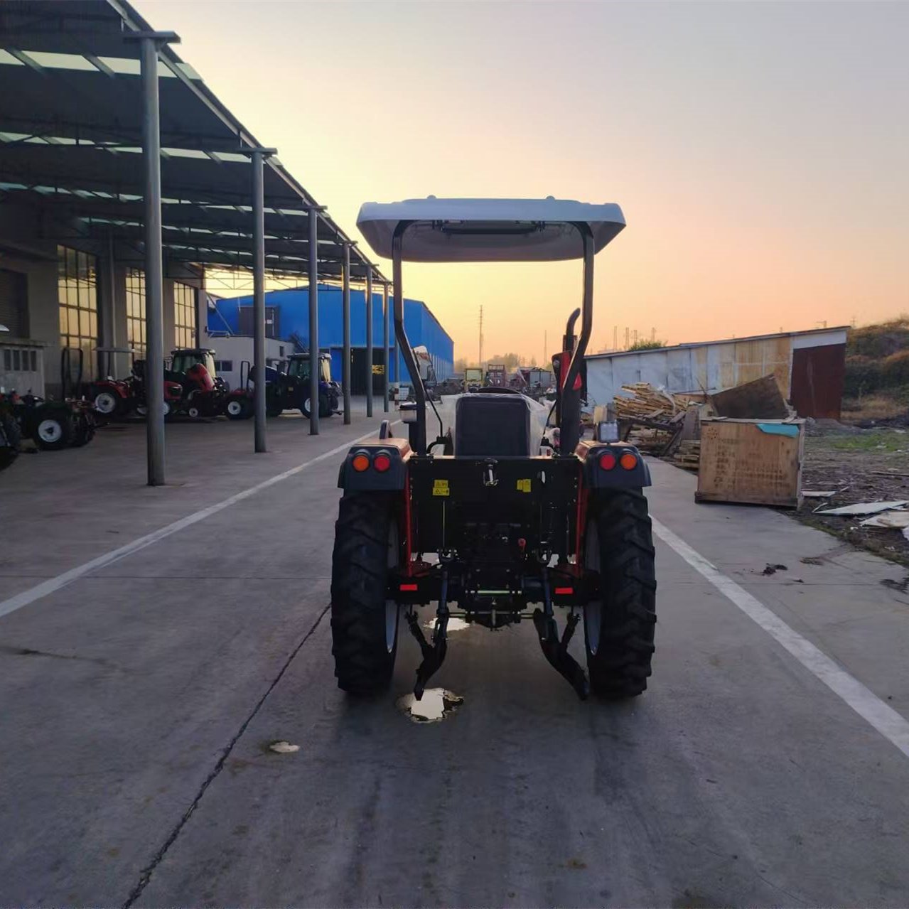Tractor Agricultural Machinery 4WD Wheel Tractor Farm Tractor With Front End Loader and Backhoe
