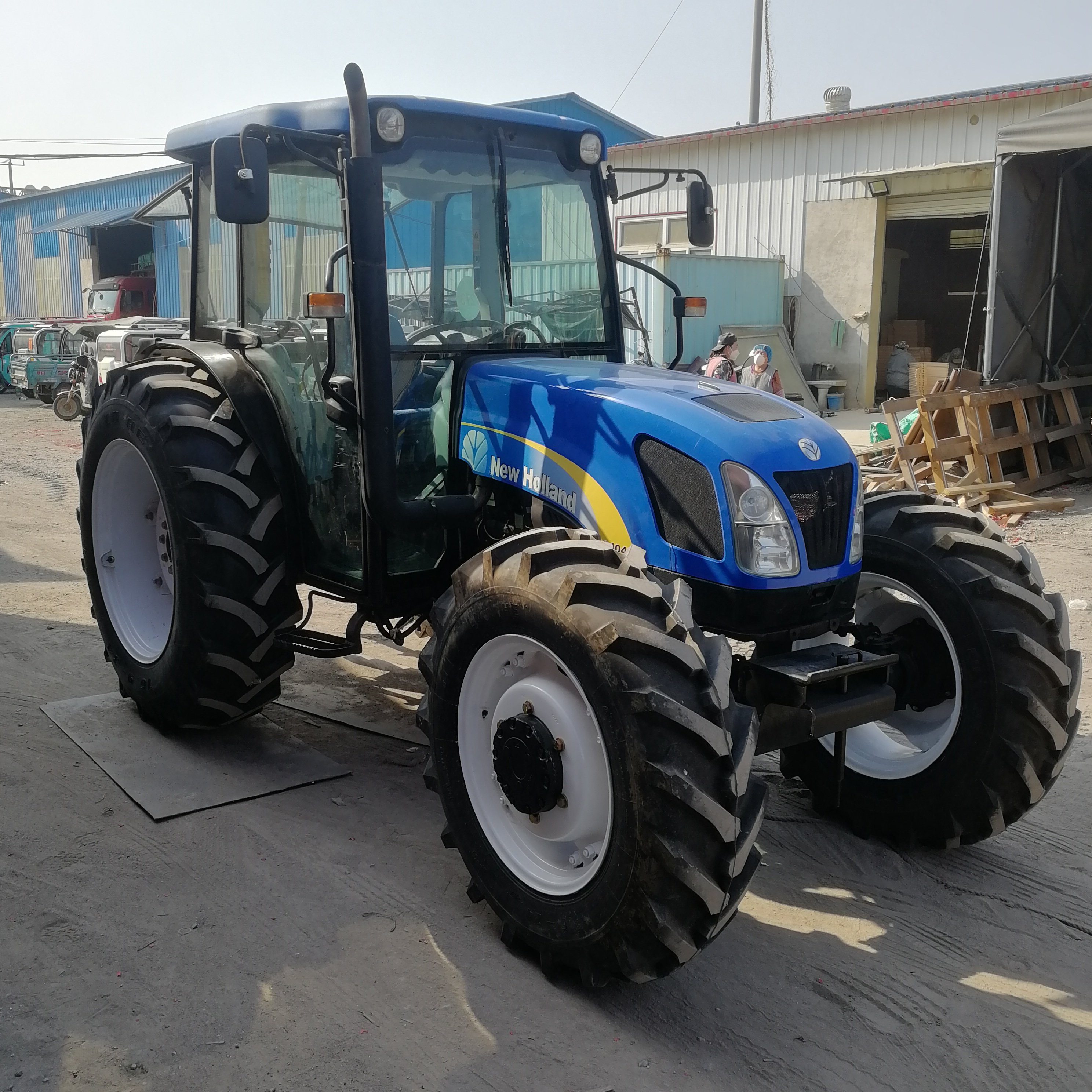 Used Tractor N Holland T4040N 85hp 4x4wd Farm Equipment Agricultural Machinery Small Mini Compact Tractor Made in Italy