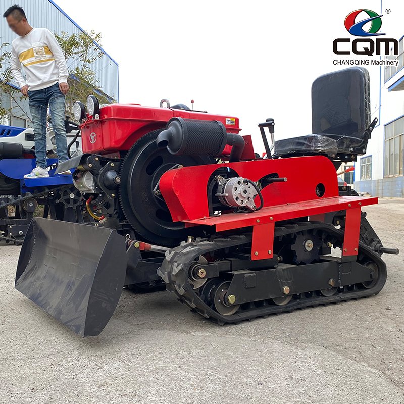 Agricultural Equipment Chinese Small Farm Tractor 4 Cylinder Diesel Engine Wheel Tractor