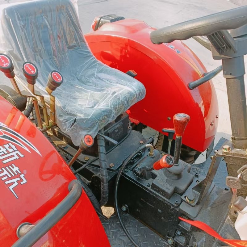Agriculture Tractor 50hp 55hp 60hp 4wd 4x4 Tractor Equipped With Trailer Rotary Cultivator Planter Traktor