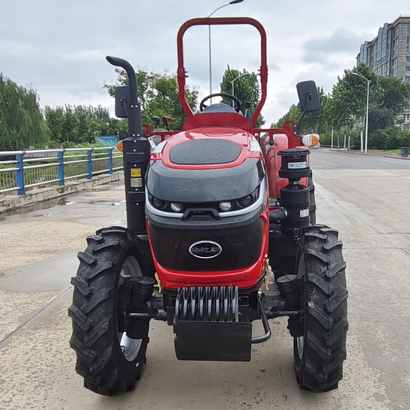 Falath China Factory Multifunctional Small Tractors WheelMultifunctional Tractors for Agriculture 80hp 4wd 4x4 Farm Tractor