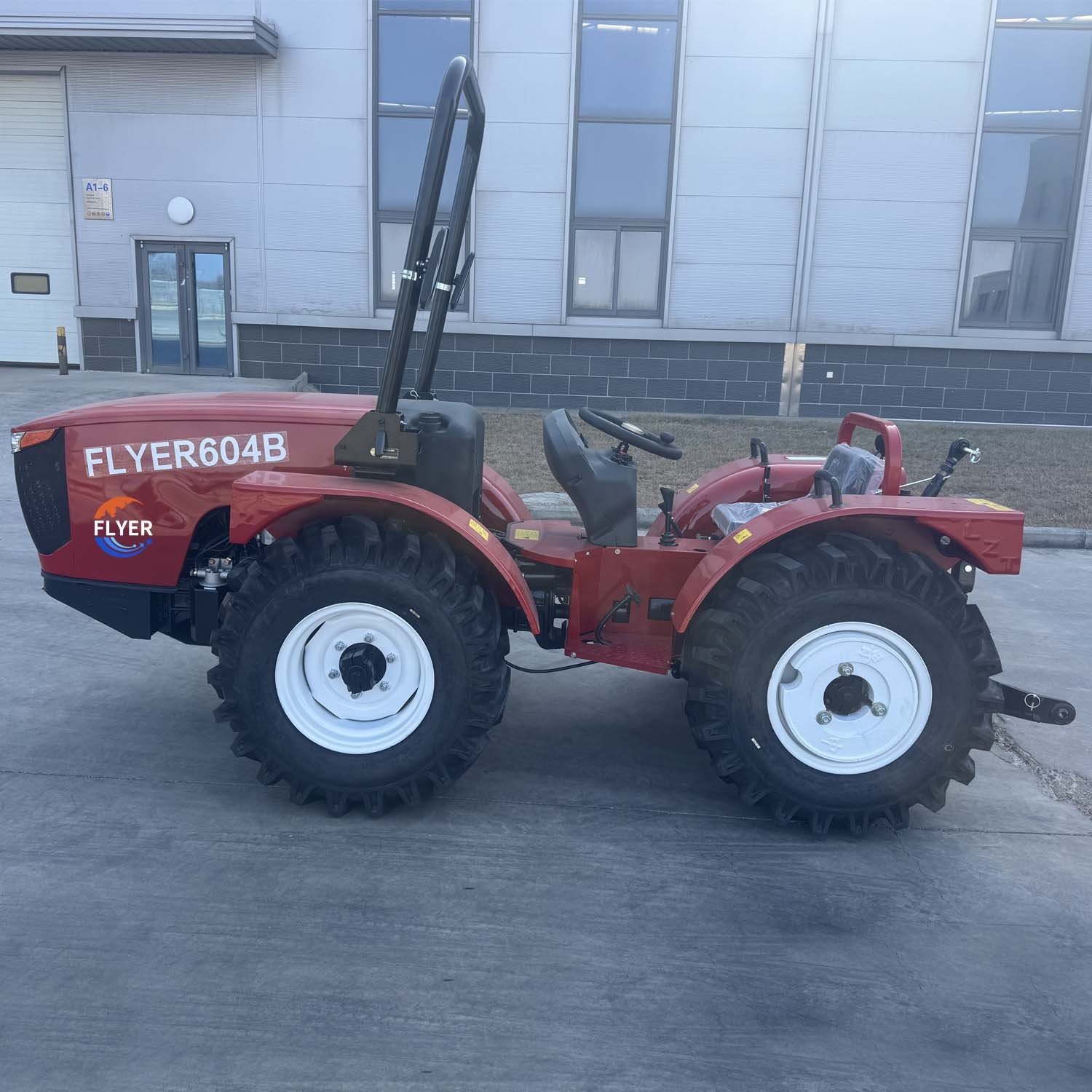 Agricultural Machinery Garden Use FLYERAGRO 60HP Garden Tractor in China for Sale