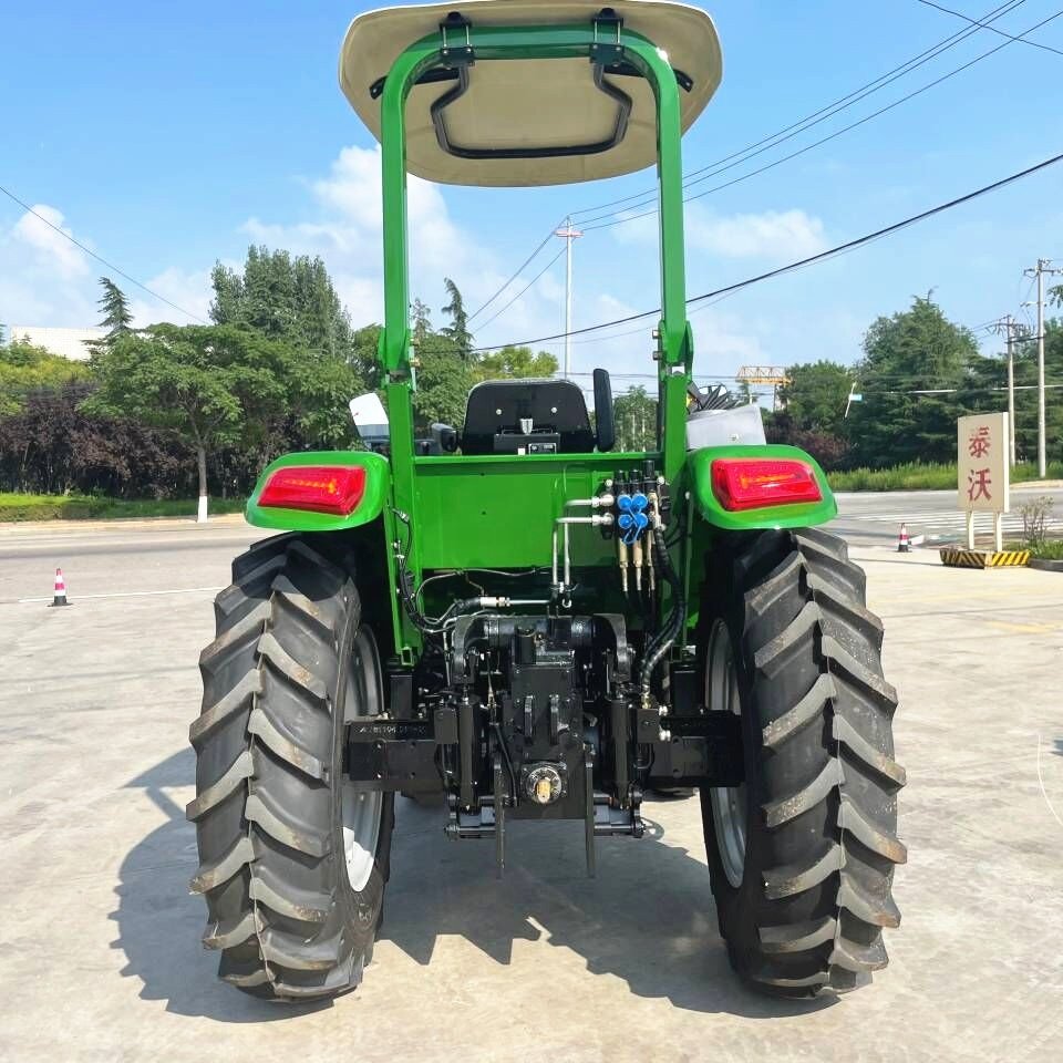 Factory Price 12+12 Shuttle Shift Agricultural Machinery Canopy Model 4 diesel Engine 90hp Farm Tractor