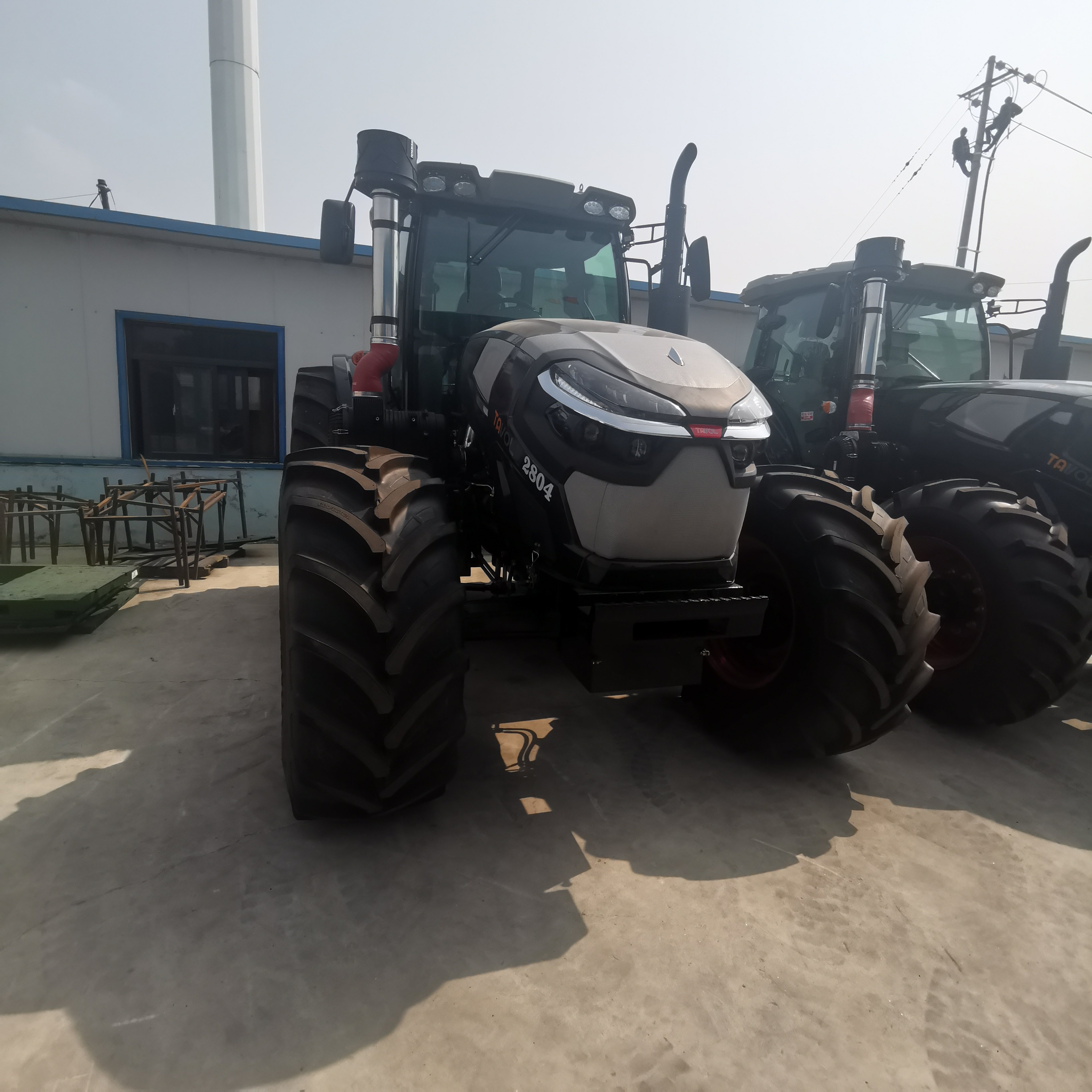 High Efficient Agricultural Equipment Farm Machinery Traktor 4x4 Mini Farm 4wd Compact Tractor with