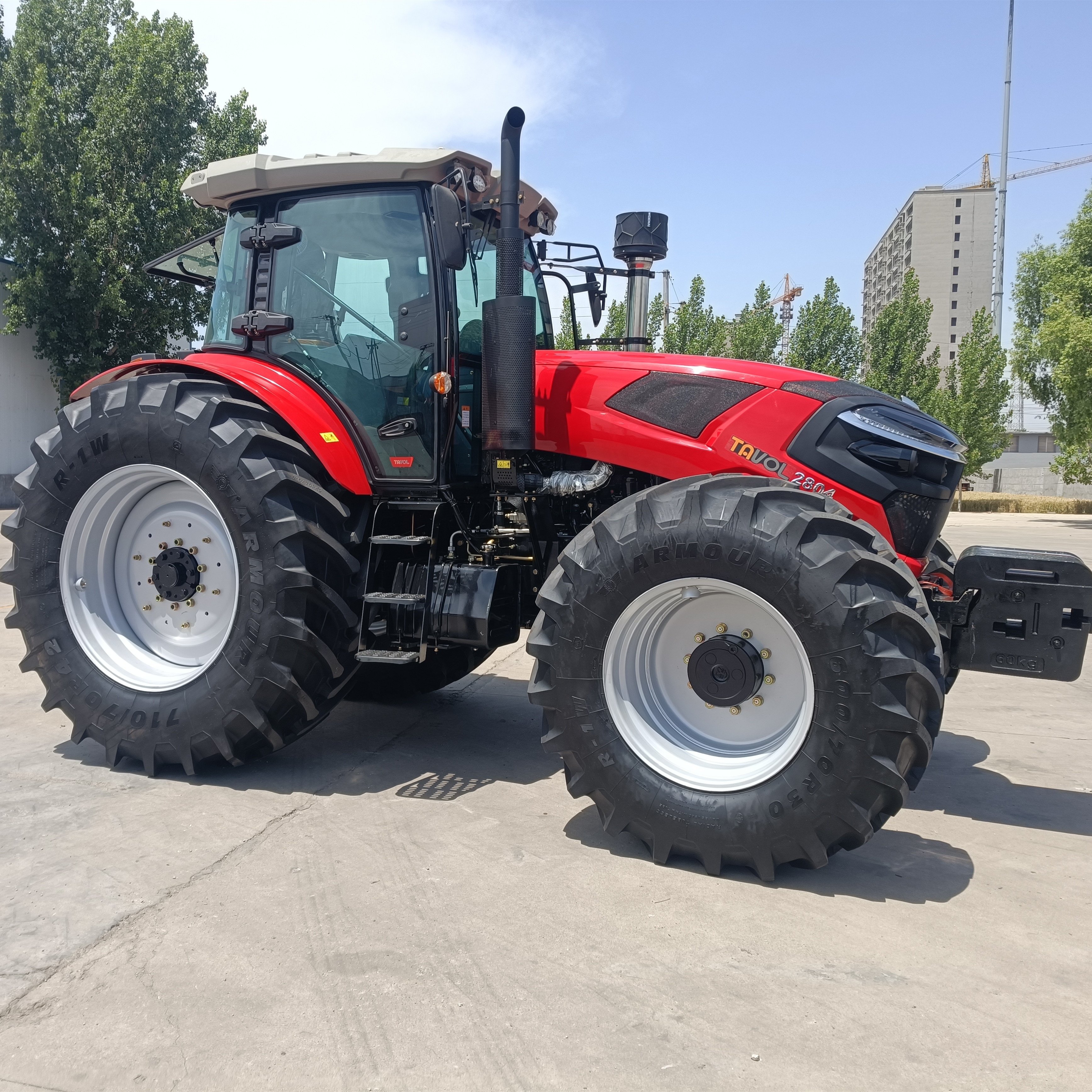 280HP Agricultural Tractor Tavol Four Wheeled Farm Tractor (Tavol 2804)