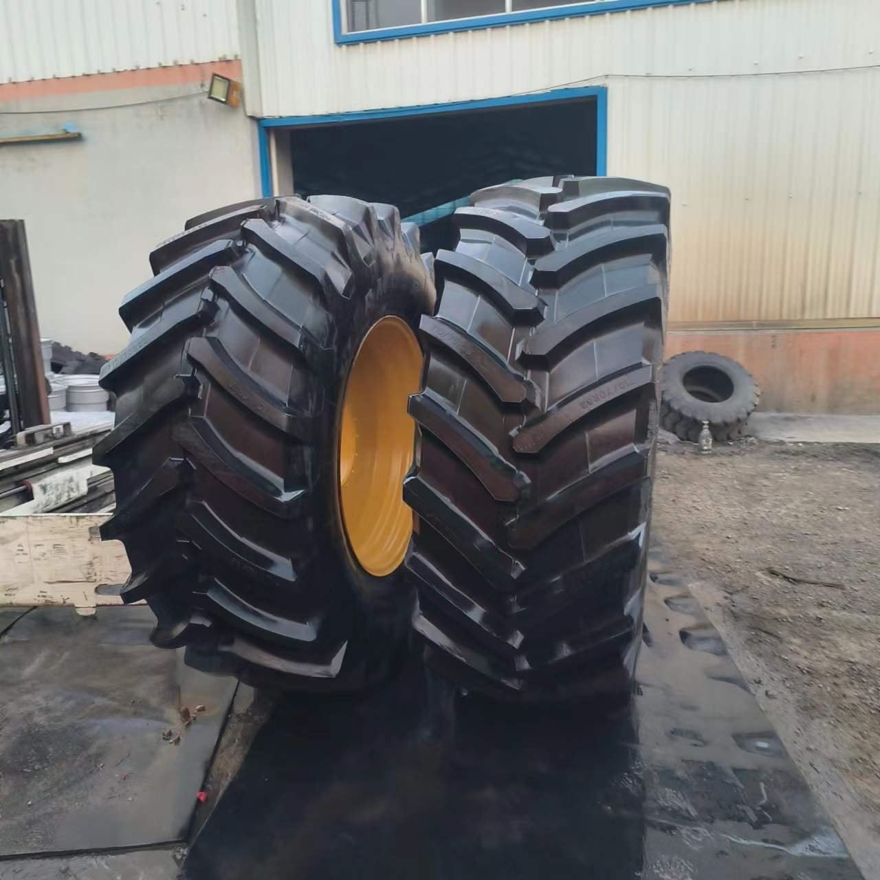 Agriculture Tire 710/70R38 650/65r38 600/65R28 Radial Tractor Tyre