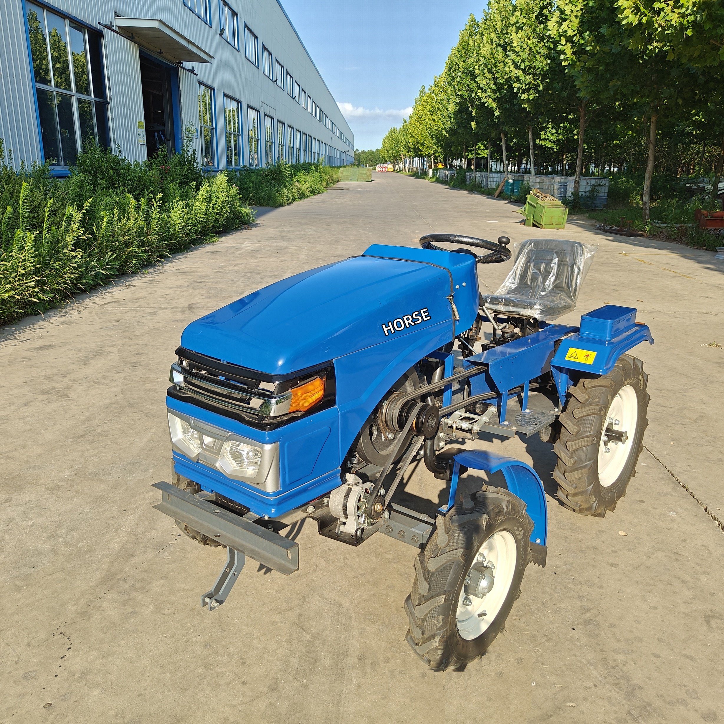 Mini Tractor 25 hp Mini-tractores-para-arar 4wd Mini Tractor 4x4 Con Pala with Loader Price
