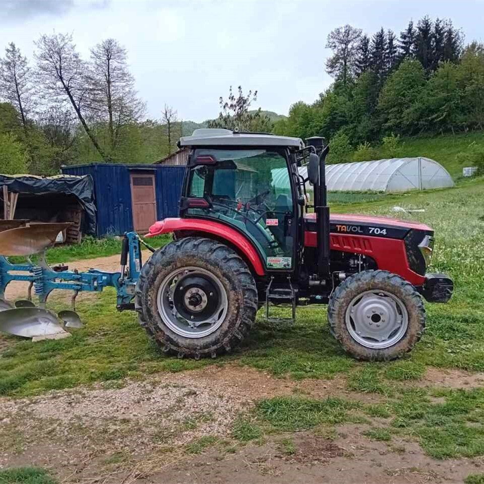 Heavy Chassis Tractor Agricultura 4x4 80hp 100hp 110hp 4WD Agriculture Tracteur for Sale