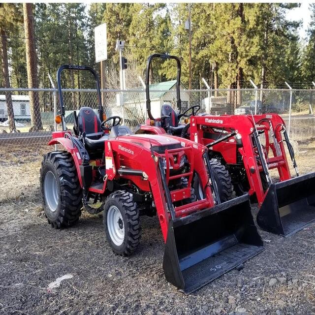Hot Selling 2022 Used Mahindra 1626 110hp 4WD Tractor TD Chassis Multi-functional 90-140hp Mini Tractor Agriculture 80hp-20hp