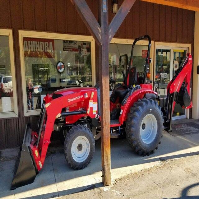 Hot Selling 2022 Used Mahindra 1626 110hp 4WD Tractor TD Chassis Multi-functional 90-140hp Mini Tractor Agriculture 80hp-20hp