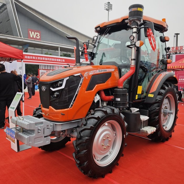 China Factory Customized Farming Tractor 90 HP with Rops/Canopy/Cabin 12F+12R Diesel Engine 4WD best Agriculture Tractor