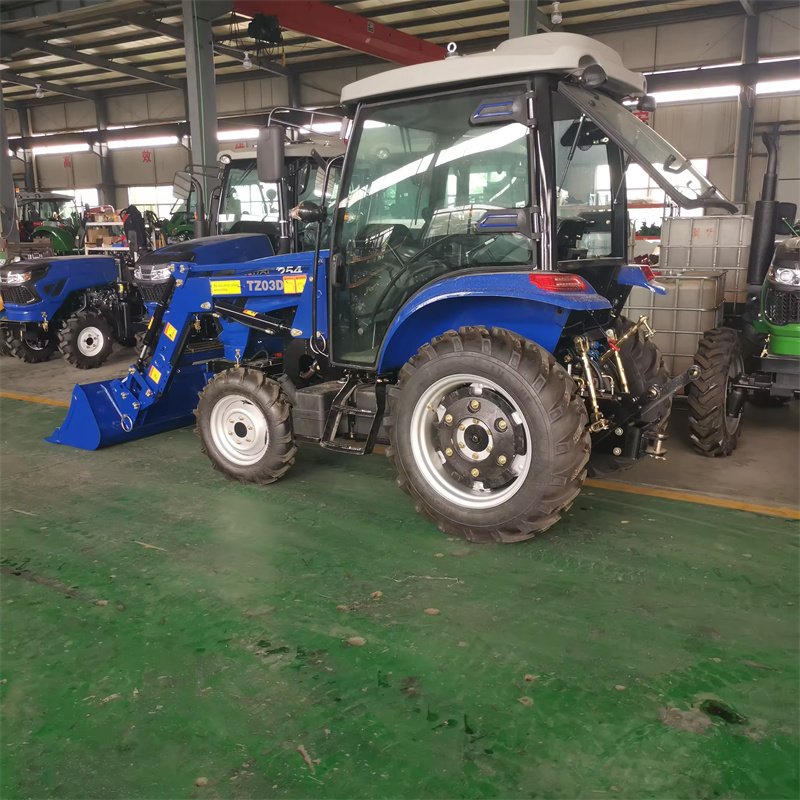 TAVOL 4*4 Orchard Garden Small Wheel Tractor Uses Farm Machine 25hp Mini Tractor for Agriculture