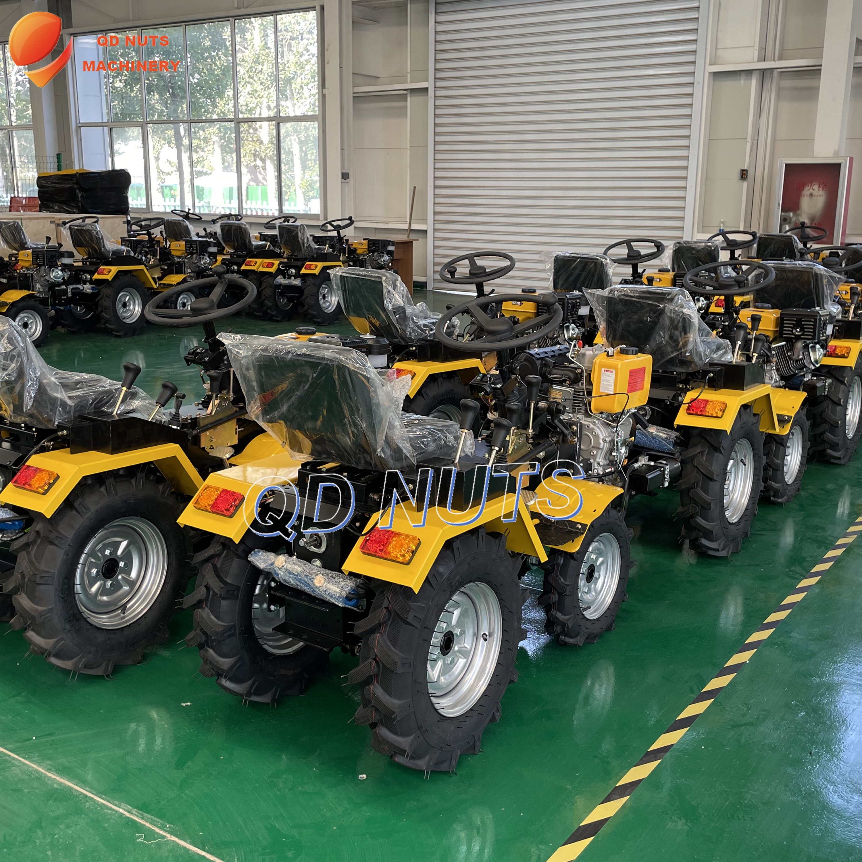 Agricultural Machinery Small Mini 4x4 Compact Farm Tractor.