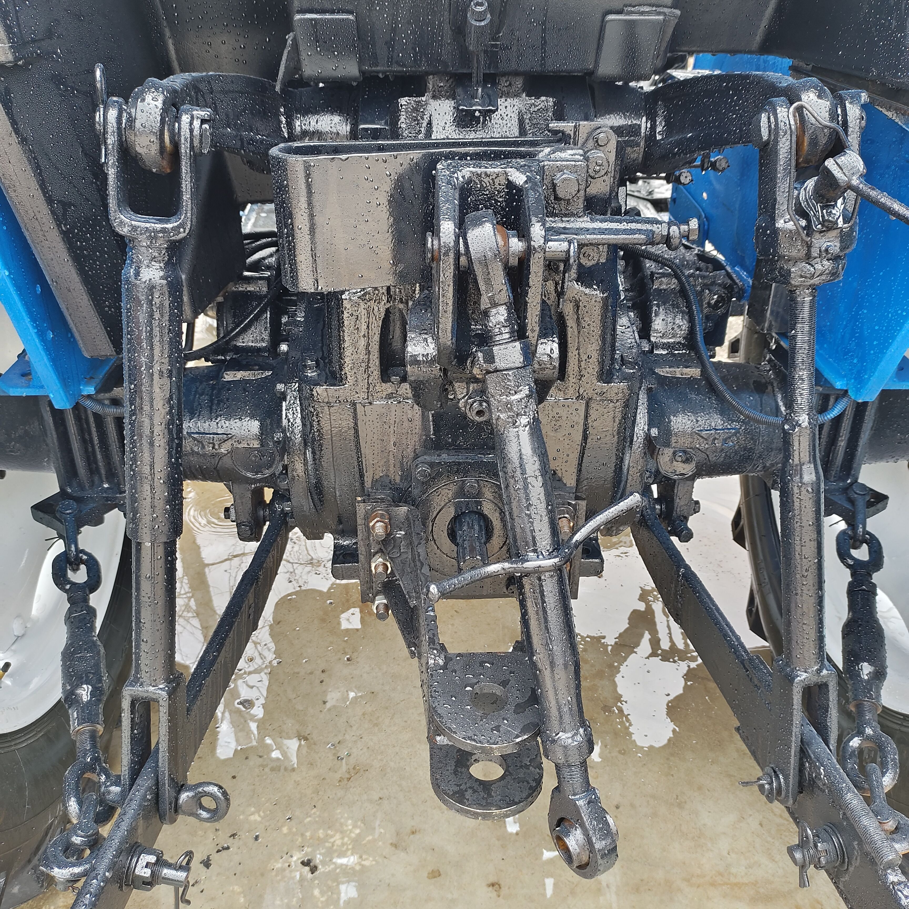 High Quality 4wd Walking Tractor Accessories Energy-saving Tractors 75hp 100hp Agricultural Machinery