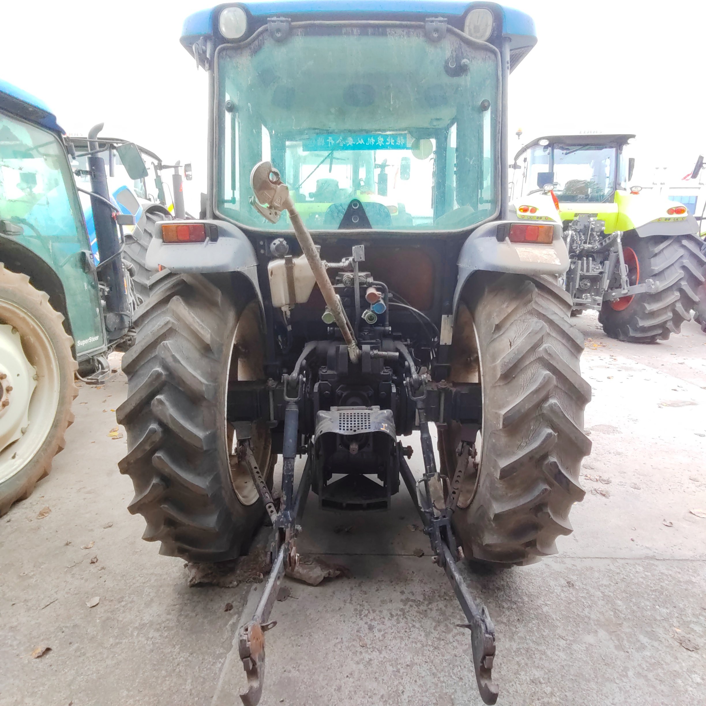 YTO New Diesel 8HP 4WD Wheel Tractor Mini Walking Agriculture & Garden Tractor with Engine Gear & Motor Core Components