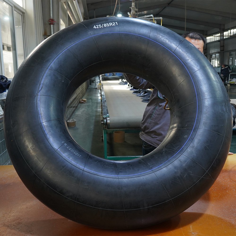 Butyl Rubber Small Size Agriculture Camera Inner Tube 13.5-16 13.5/65-16 Air Chamber With One Year Quality Warranty