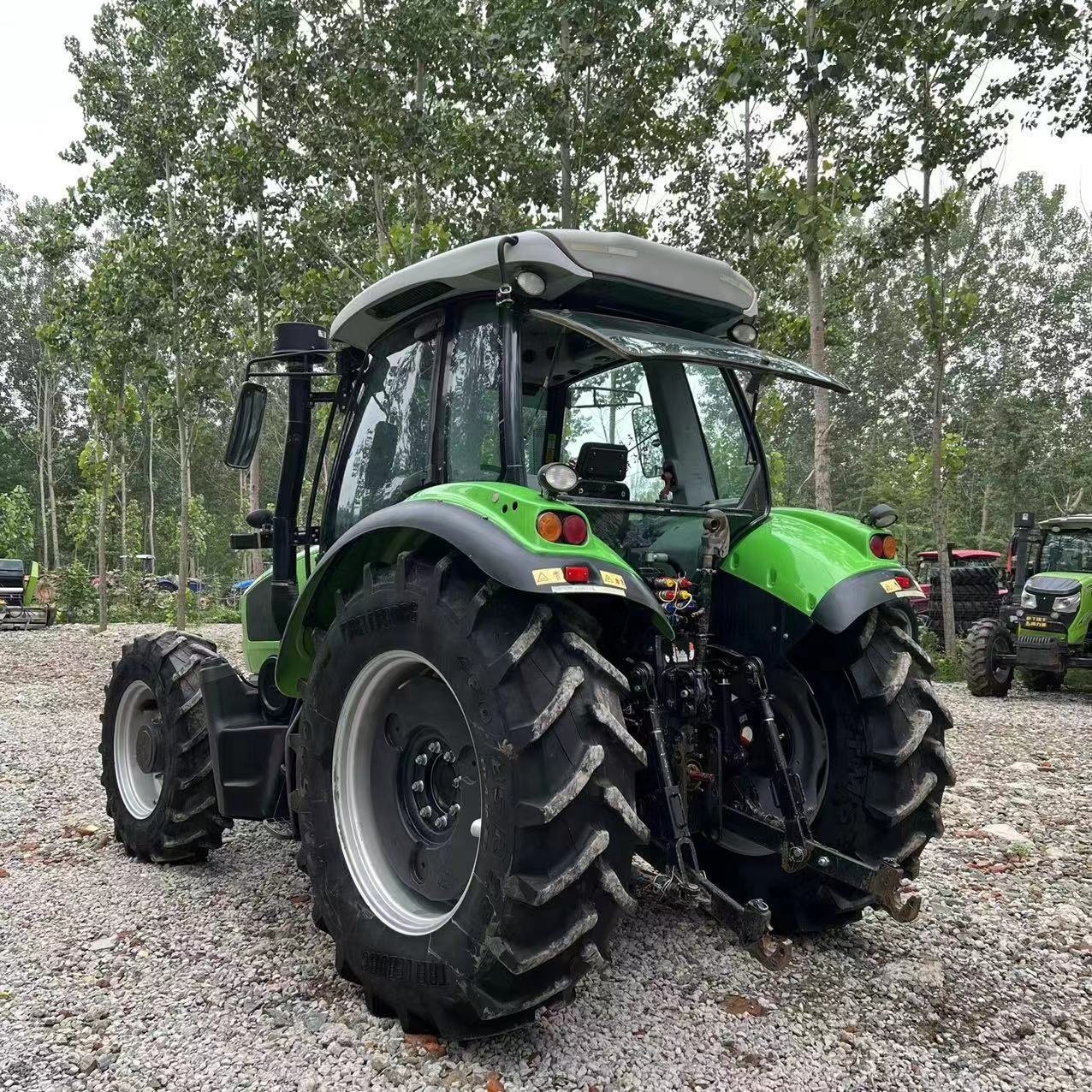 DEUTZ FAHR 140HP DF1404 FARM TRACTOR USED Wheeled TRACTOR Multifunctional Agriculture Hybrid Engine Tractors Farm Work Machinery