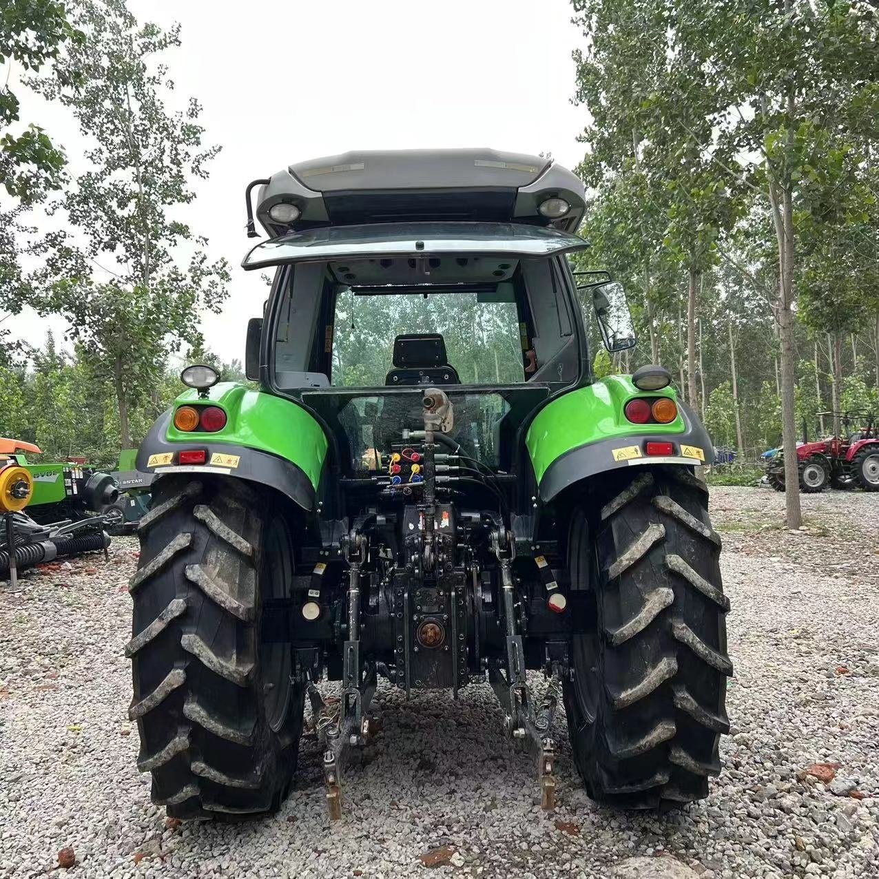 DEUTZ FAHR 140HP DF1404 FARM TRACTOR USED Wheeled TRACTOR Multifunctional Agriculture Hybrid Engine Tractors Farm Work Machinery