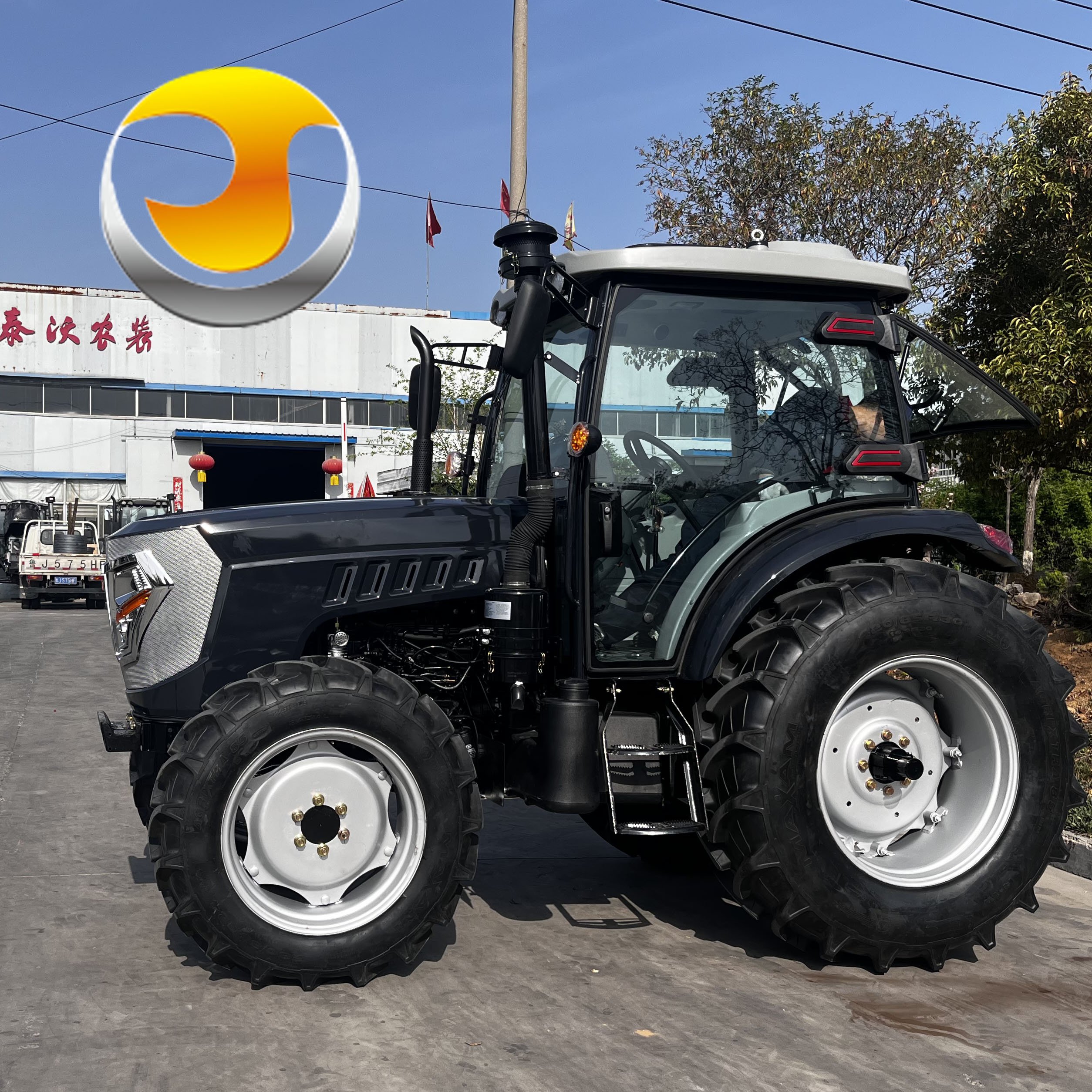 China 100hp Farm Tractor 4wd Trator Tracteur 100 PS Traktor Vineyard 4x4 Agriculture Tractor De 100hp Tractor