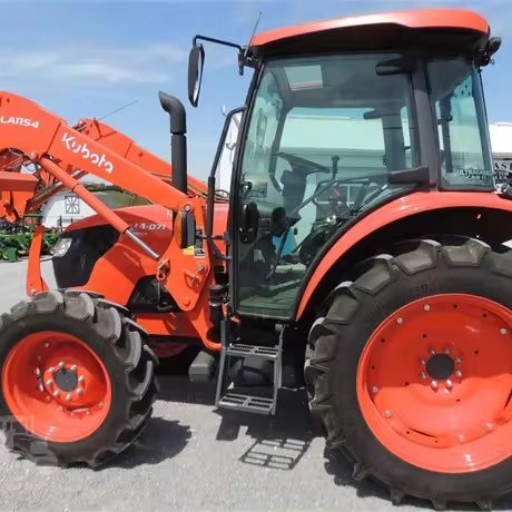 Used 4x4 Wheel Drive Kubota Farm Tractor With Front End Loader for Farm Land