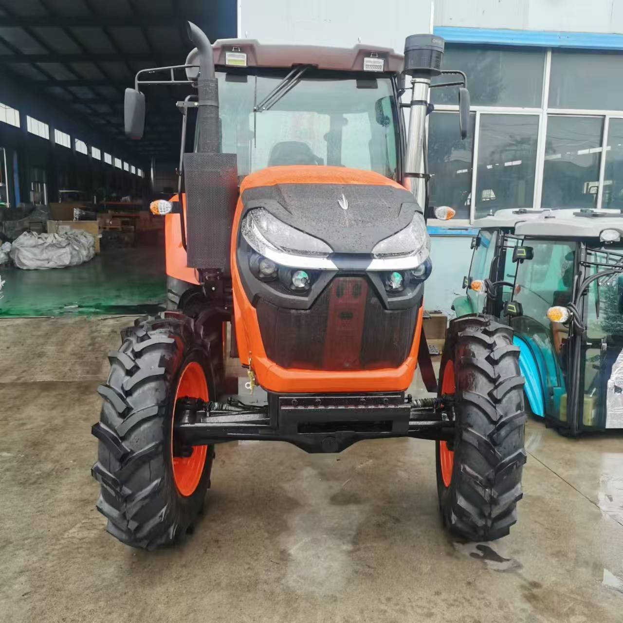 Wheeled Tractor 15hp 50hp 80hp 90hp Factory Direct Sales in Stock First Delivery