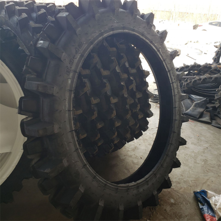 Farm Tires Agricultural Tractor Tire 6.5-32 9.5-32 Tread Cleat Can Match Rims