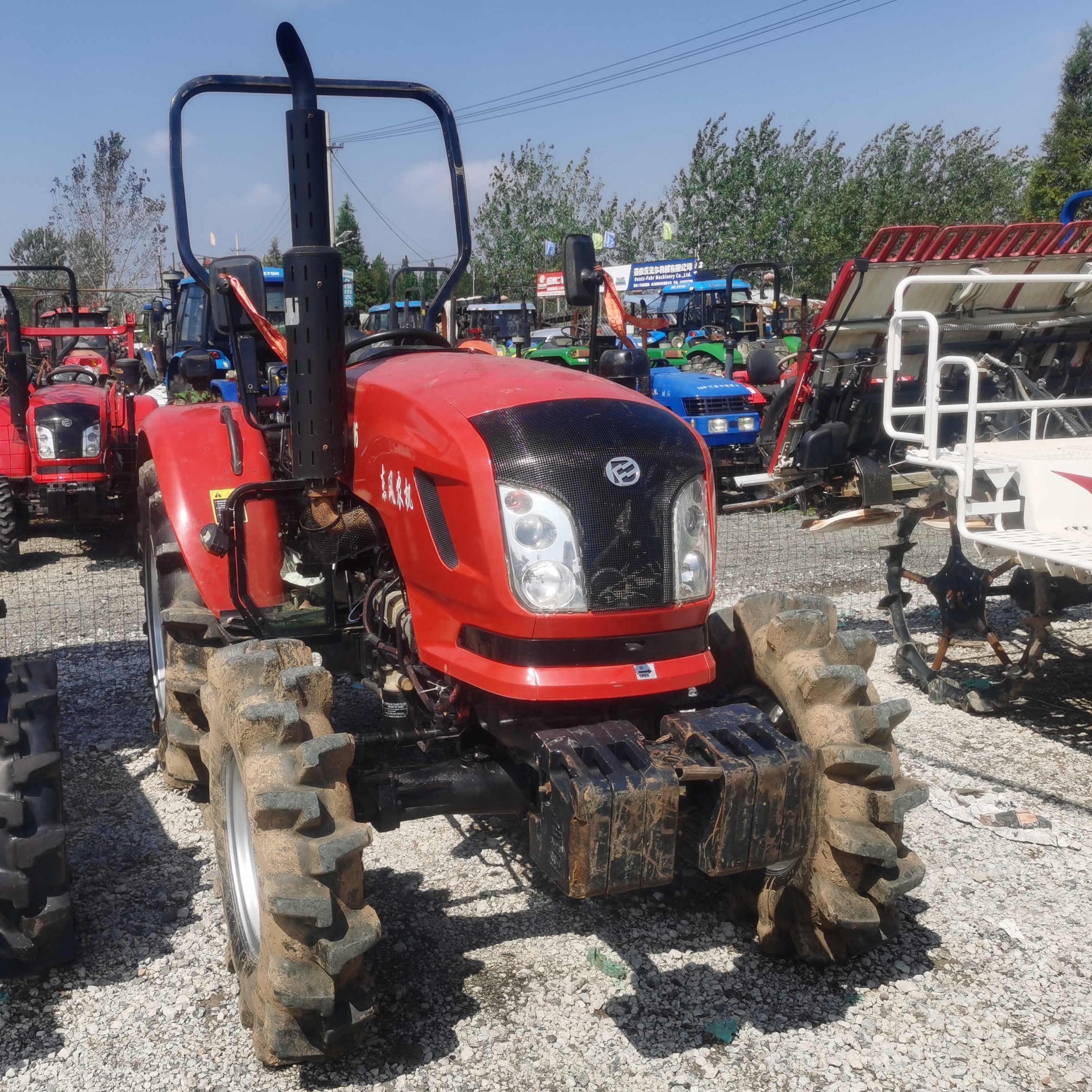 Used Newholland Kubota Dongfeng John Tractores Agricolas 4WD Used Tractor for Agriculture