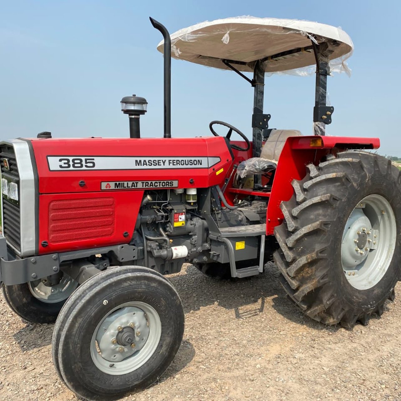 New Model Agriculture Tractor with Turbo Engine and Air-Conditioned Wholesale Price