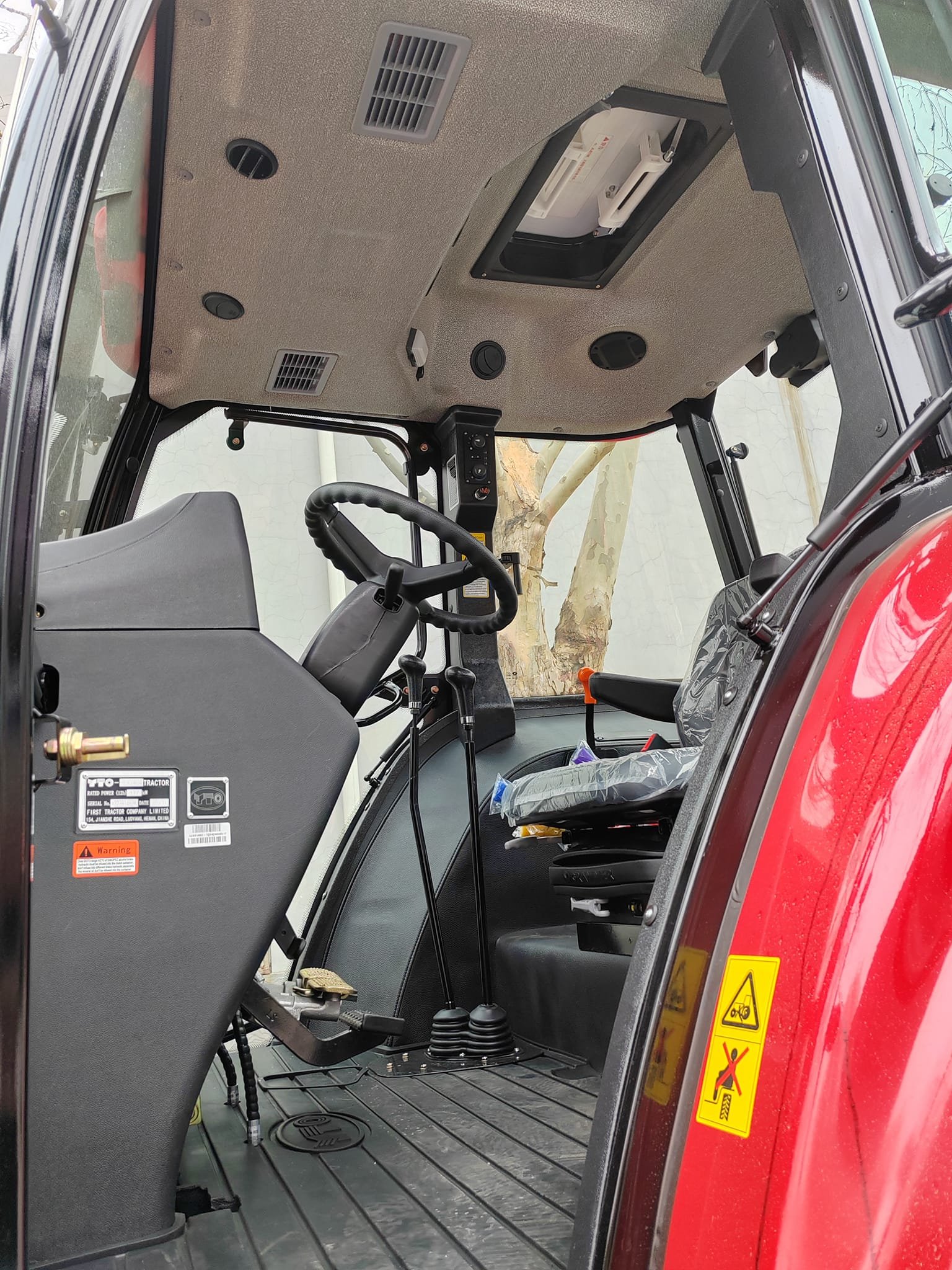YTO Tractors LX 2204 4 Wheel Tractor Engines for Agricultural Tractors for Farm