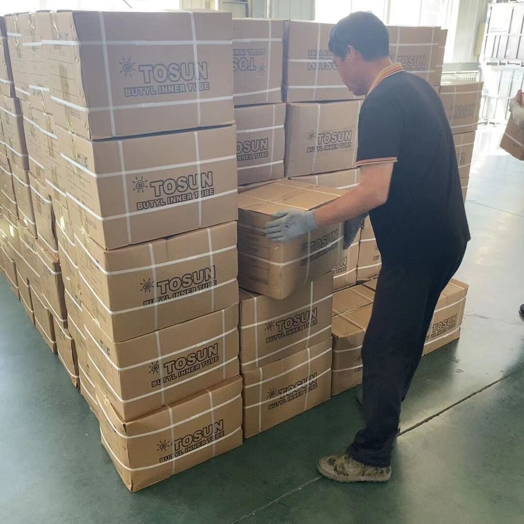 Wholesale Factory Cheap Butyl Rubber Agricultural Farm 13.6 14.9-24 13.6-24 14.9-24 AG Tractor Tire Inner Tube