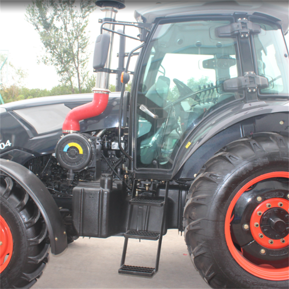 Yto Mini Farm Tractor Core Components with Pump and Gearbox Agricultural Equipment Manufacturer