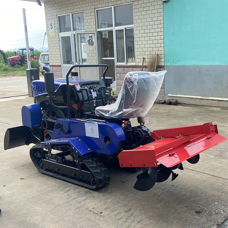 Agricultural Diesel Engine 35 Horsepower Small Four Wheel Sitting Drive Crawler Tractor with Rotary Tiller