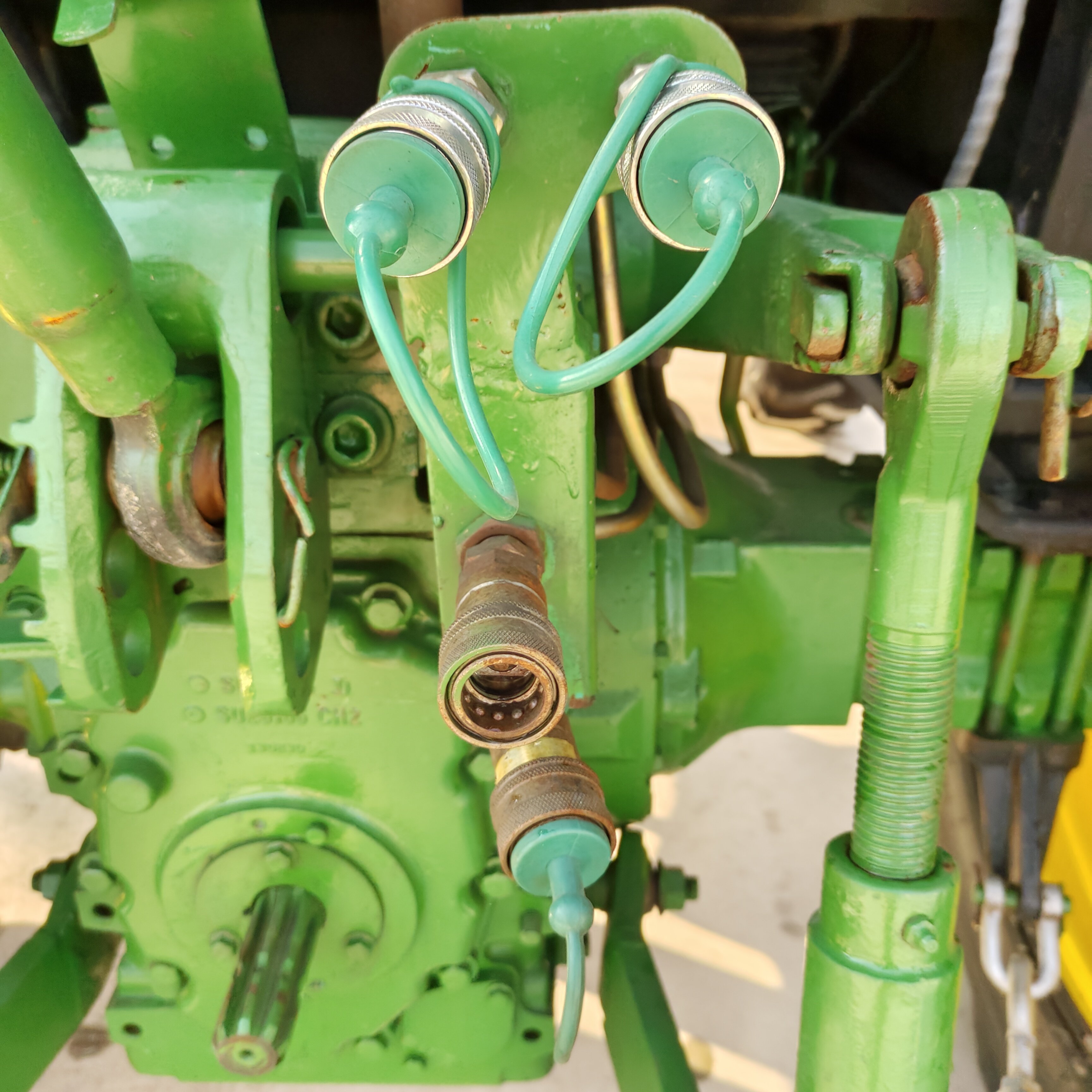 Factory Supply Used Farm Tractor for Agricultural 90hp Wheel Tractor for Sale