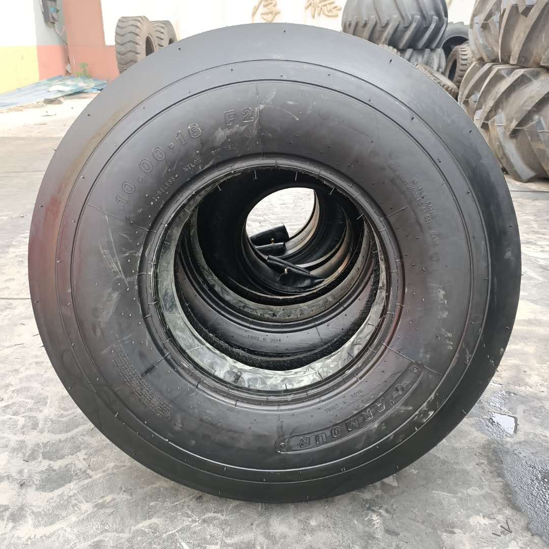 9.00-16 10.00-16 11.00-16 F2 Agriculture Tractor Front Tyres 11L-16