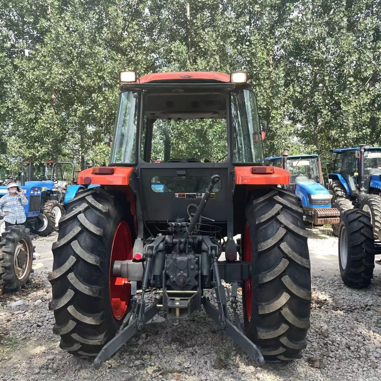 Used Japanese Tractor KUBOTA Farm Tractors 70HP 85HP 95HP 4x4 Wheeled Tractor for Sale