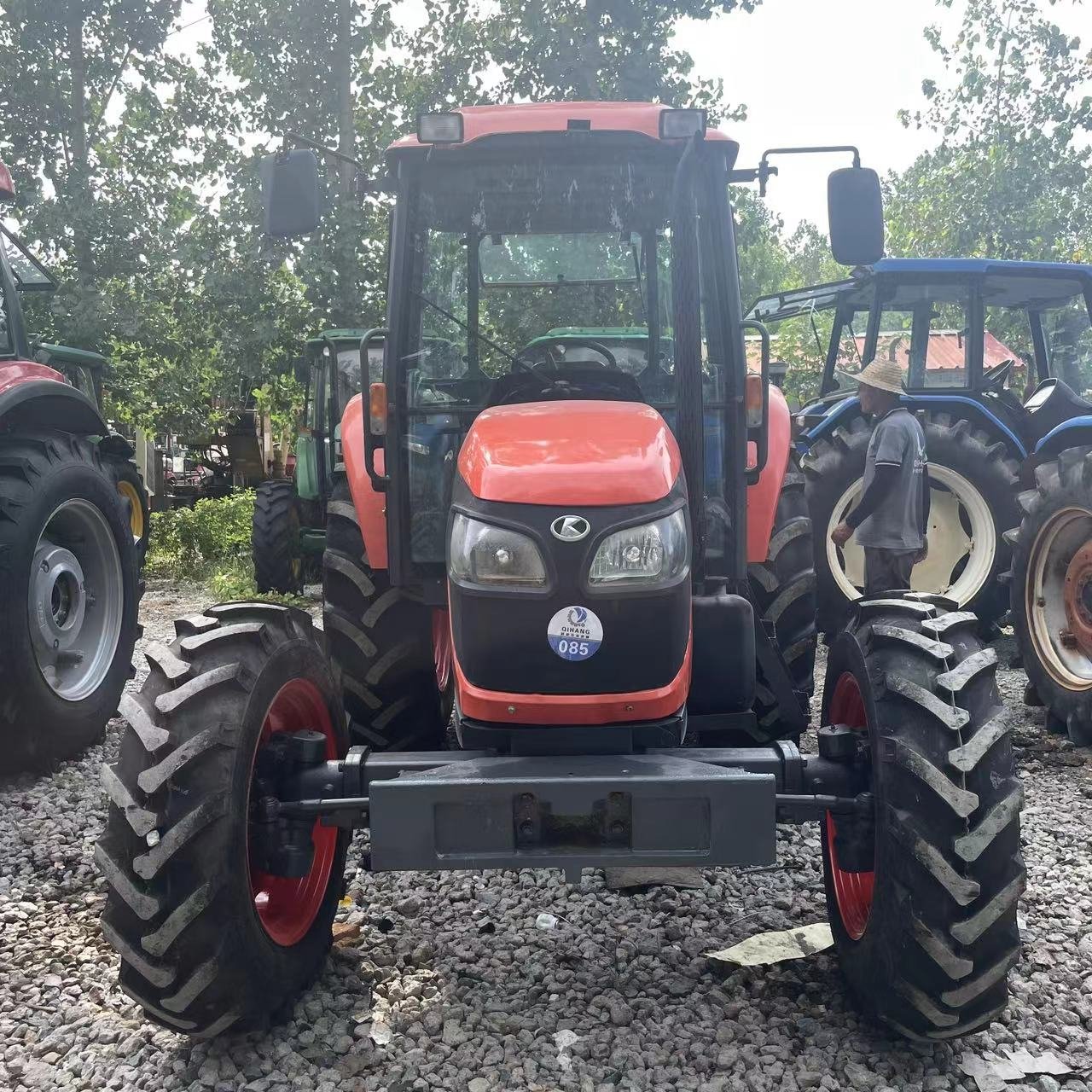 Used Japanese Tractor KUBOTA Farm Tractors 70HP 85HP 95HP 4x4 Wheeled Tractor for Sale