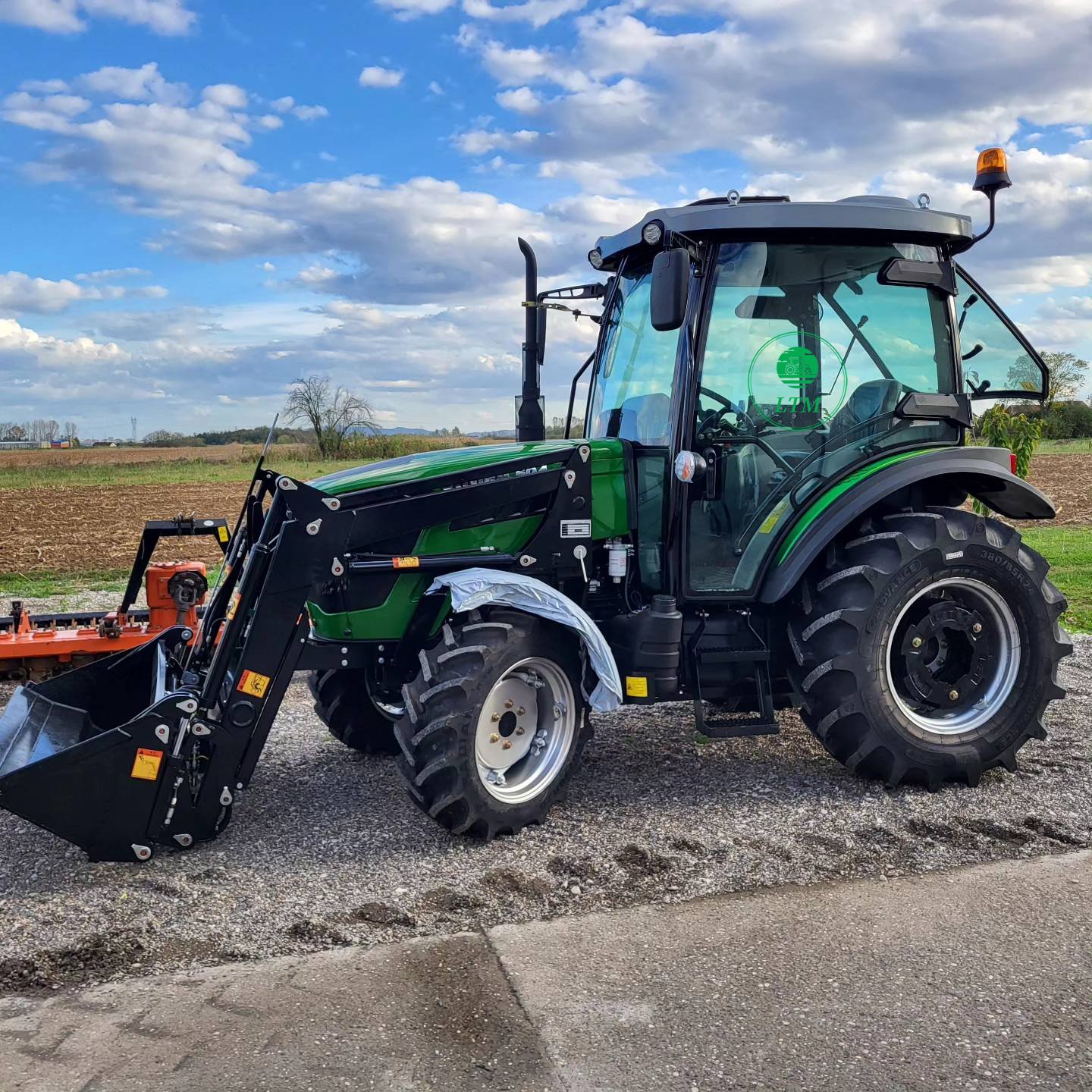 4x4 70hp Big Chassis Tractor Agricola Traktor for Agriculture Big Chassis