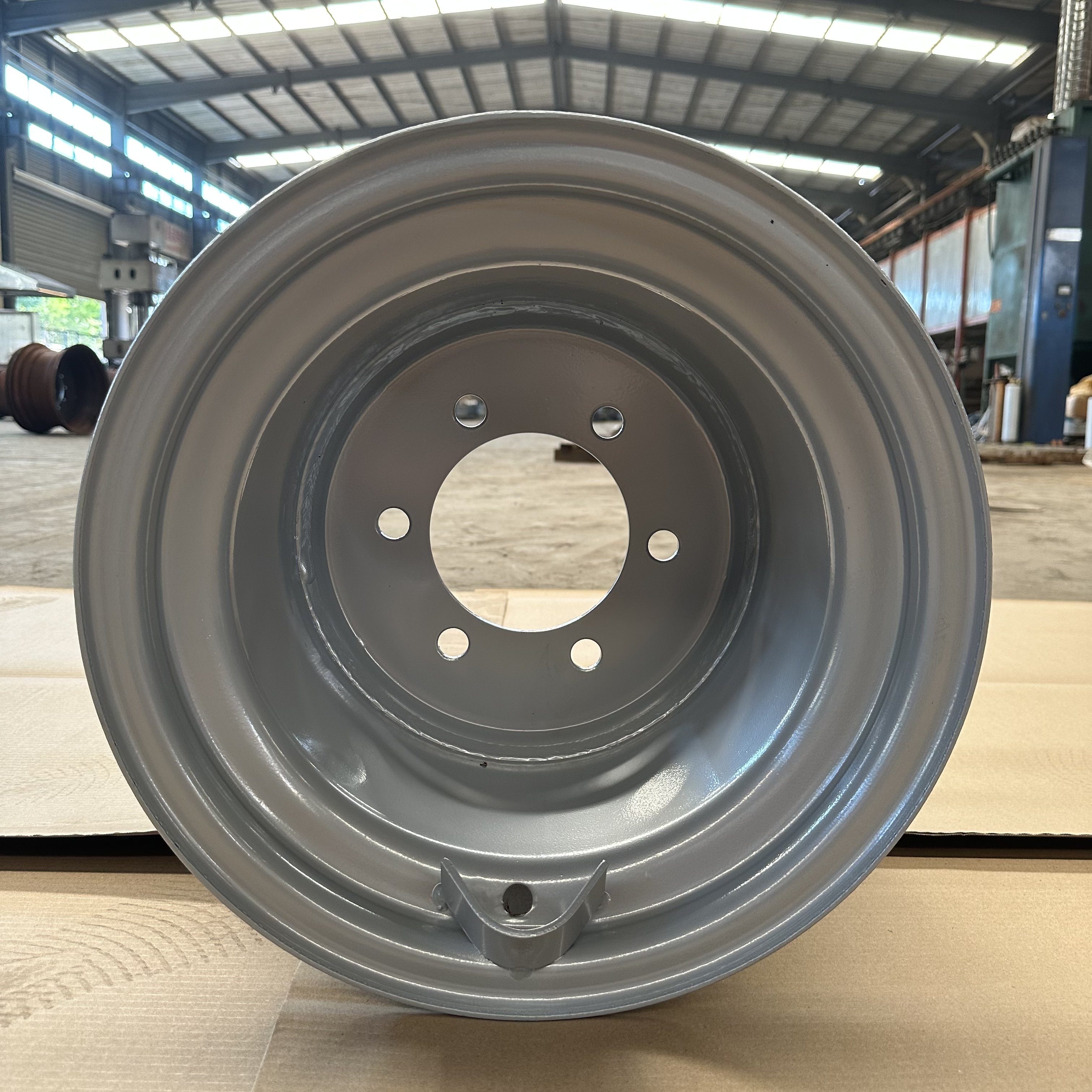 Rim Manufacturers 13x15 Inch Agriculture Tractor Steel Wheel Rims for 31x15.5-15 Tires
