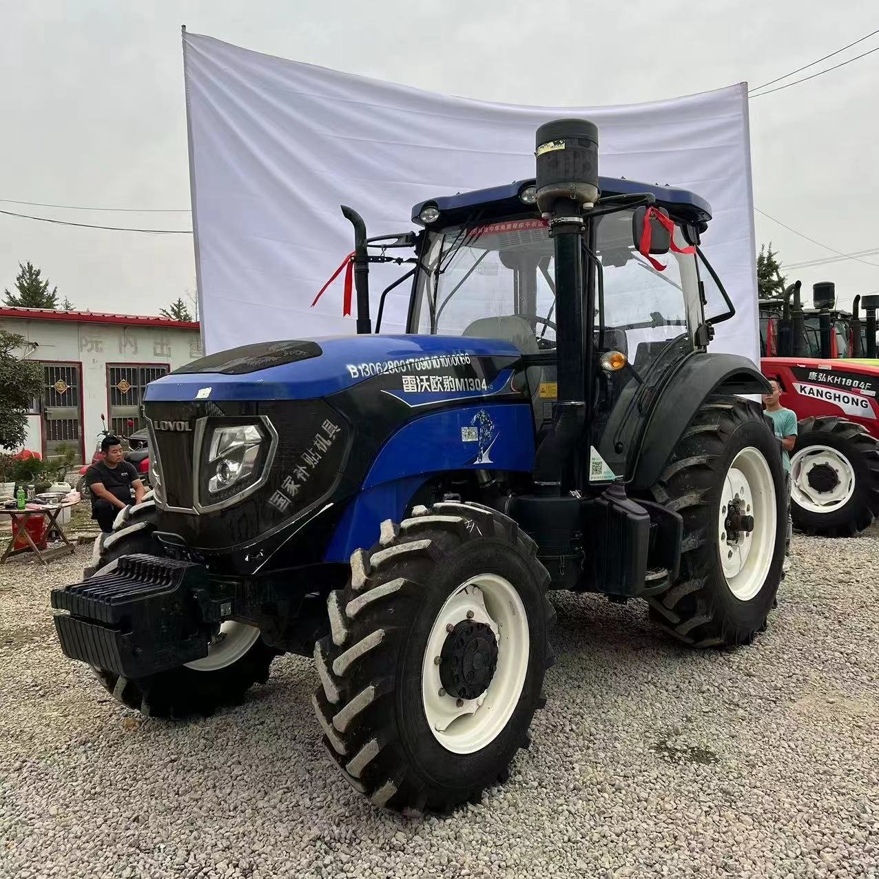 Foton Lovol Weichai Lovol Tractor Hot-selling New Arrival 130HP M1304-D LOVOL Tractor Used Agriculture Farm Tractor