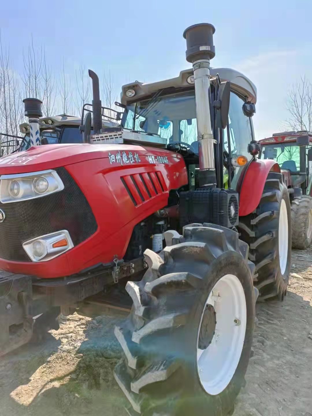 Used Tractor China Brand 180hp Farm Tractors 4wd Agricultural Machinery Two Wheel RC Tractor Germany Brand