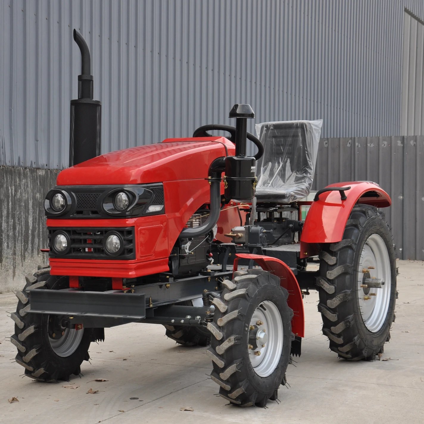 Body Led Sifang ford Tractor Tractores Mini Com Carregador Frontal Cubota 240 Canopy with Frontloaderwith Frontloader