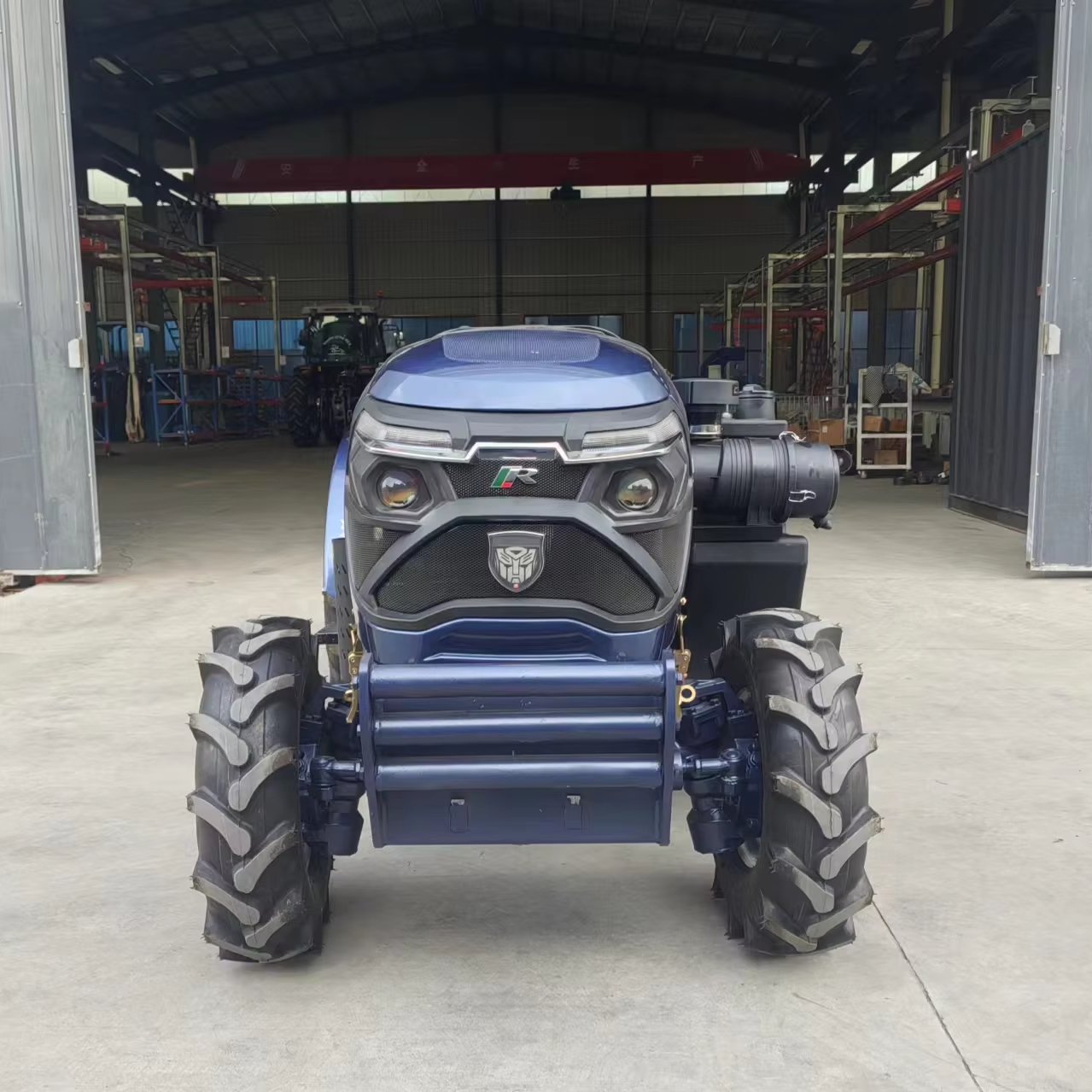 Multifunctional 50hp 4x4 Compact Mini Farm Tractor with 4WD Wheel Drive Engine Motor Pump Gear-Agriculture Farm Machinery