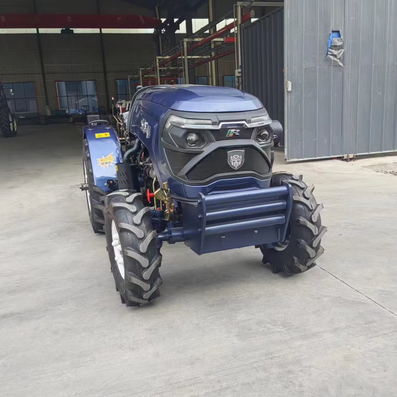Multifunctional 50hp 4x4 Compact Mini Farm Tractor with 4WD Wheel Drive Engine Motor Pump Gear-Agriculture Farm Machinery