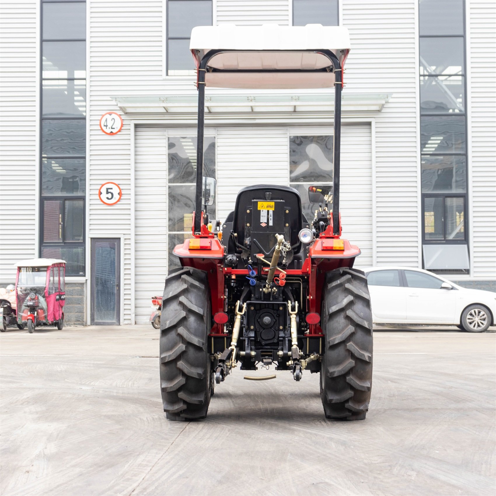 Garden Farm Mini Wheel and Crawler Excavator Loader Digger MaxTractor Power Sales