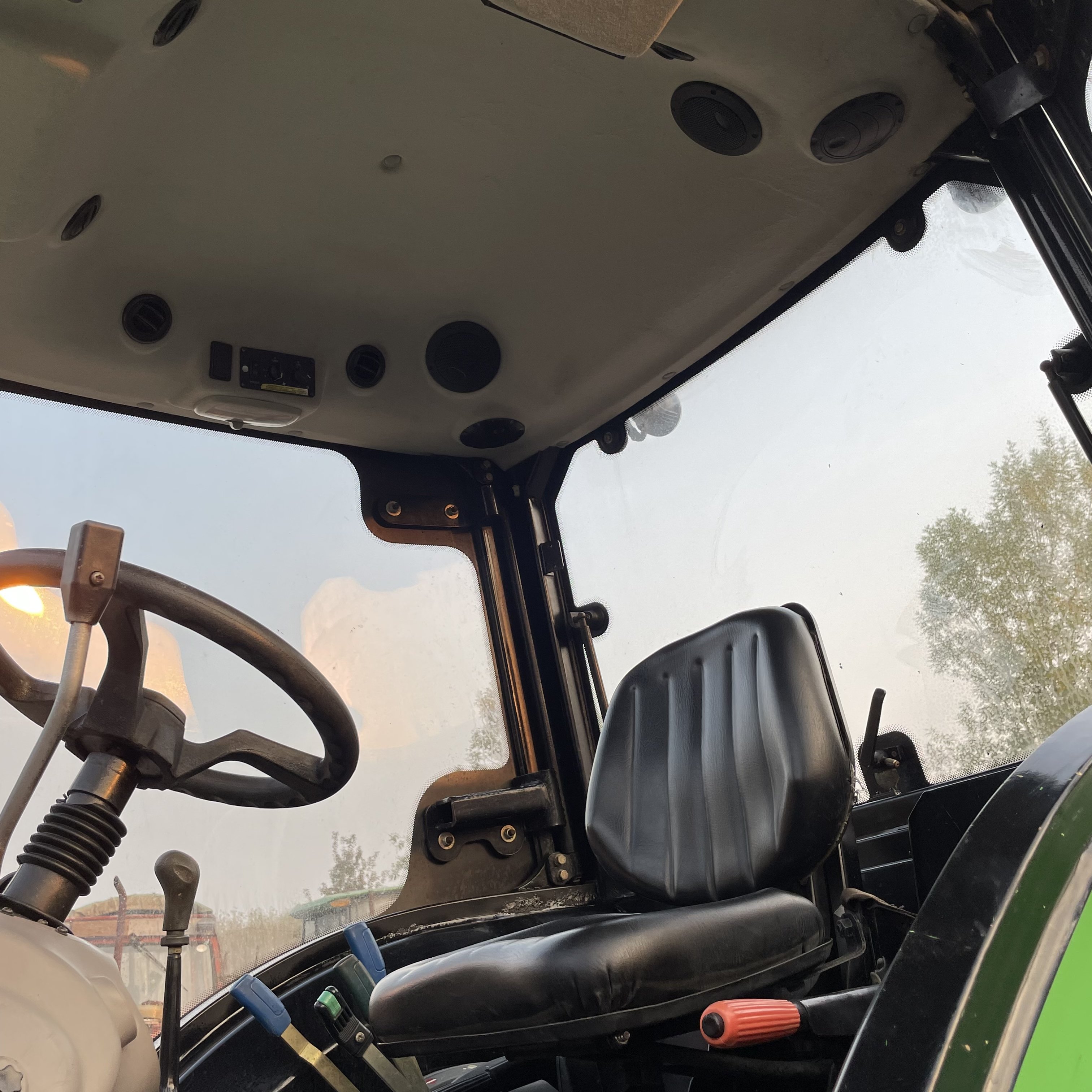 CD1004 100HP Deutz Farm Tractor Agricultural Tractor Agricultural Machinery Cheap Farm Tractor for Sale