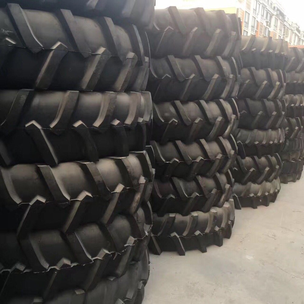 AGRICULTURAL TRACTOR TYRE 16.9-34